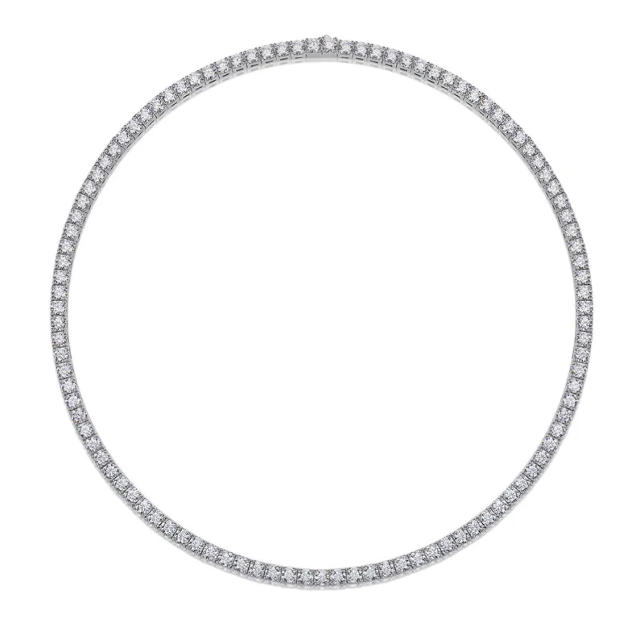 30 points moissanite necklace